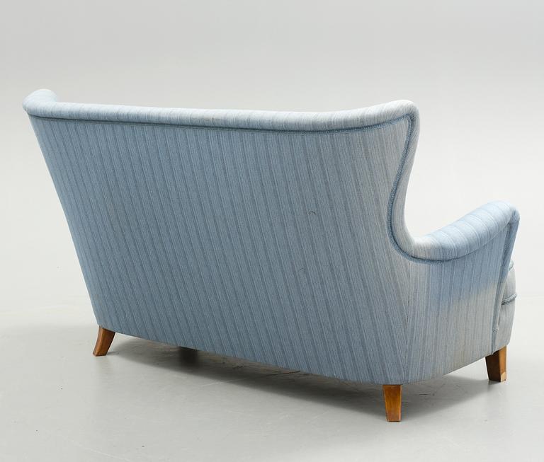 SOFFA, omkring 1900-talets mitt.