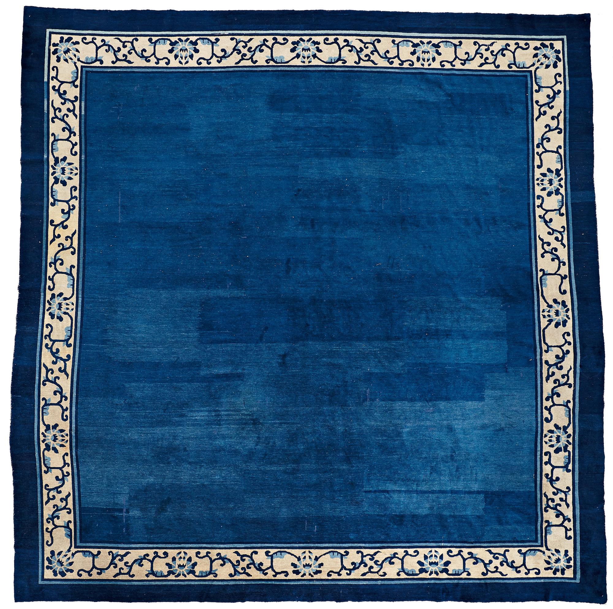 MATTO, an antique/semi-antique Beijing, probably the Qing dynasty, China, ca 376,5 x 376 cm.