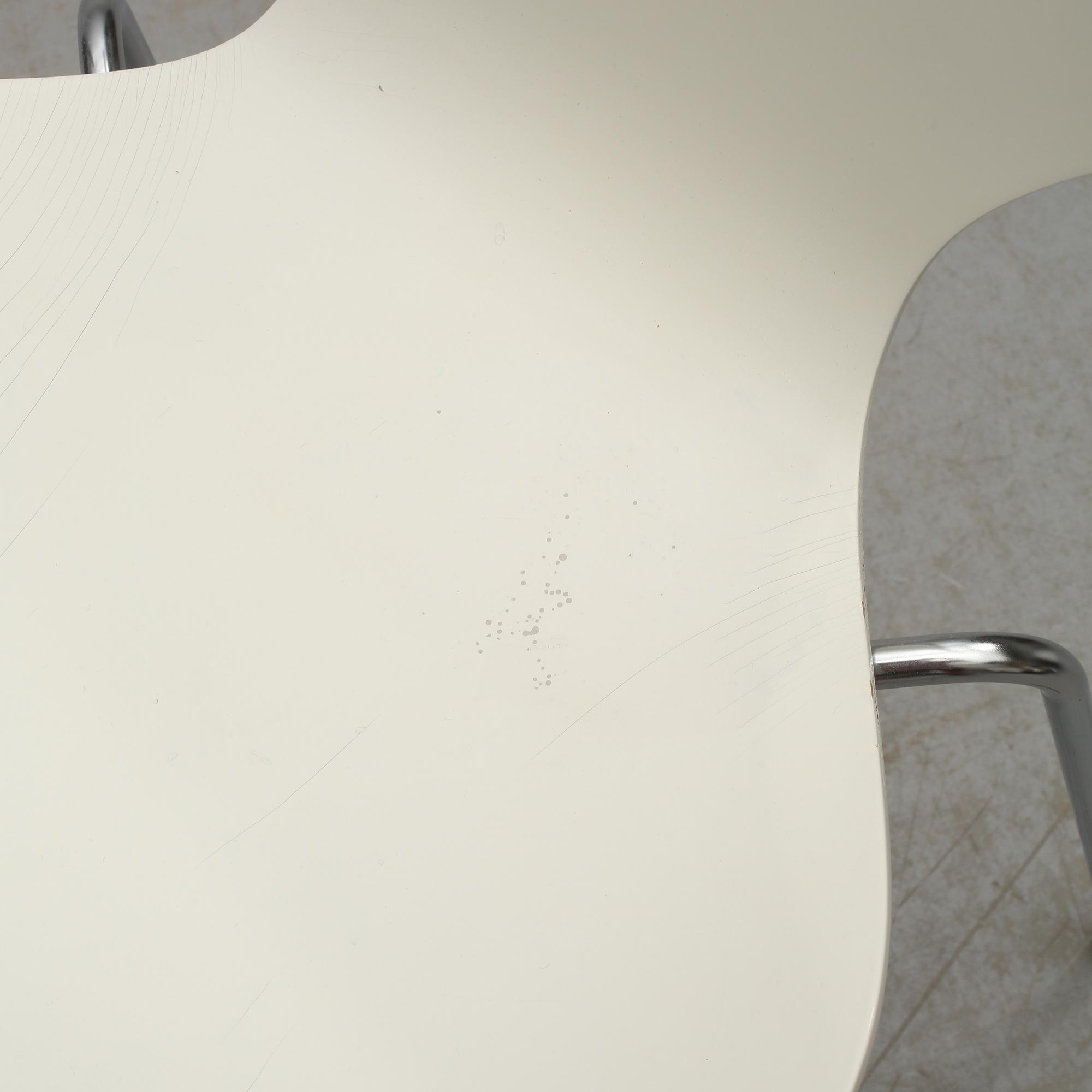 STOLAR, 4 st, "Sjuan", Arne Jacobsen, Fritz Hansen, 1982.
