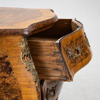 Bureau, attributed to Jacob Sjölin (master in Köping and Kungsör 1767-1785), Rococo.