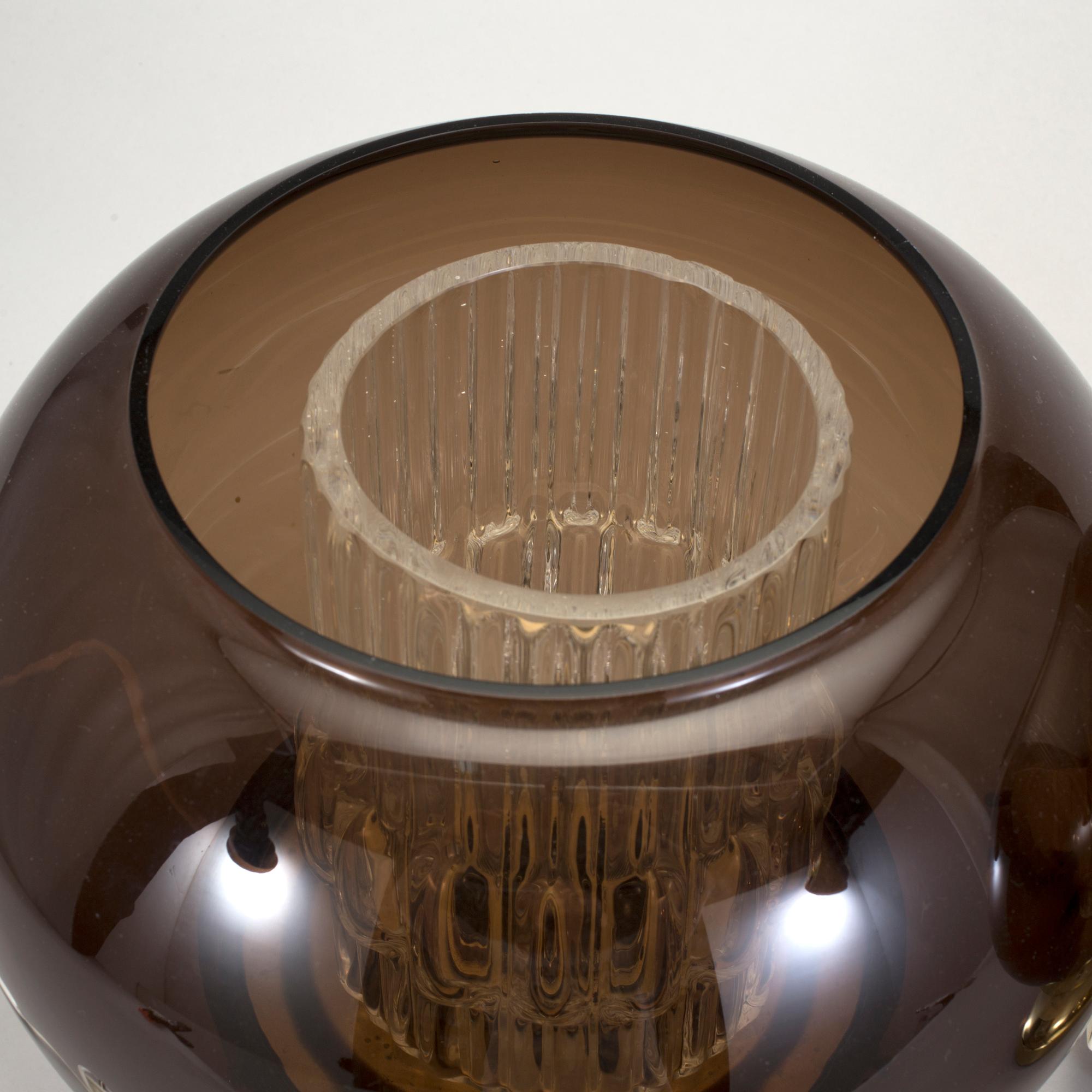 BORDSLAMPOR, ett par, glas, Carl Fagerlund, Orrefors, 1900-talets andra hälft.
