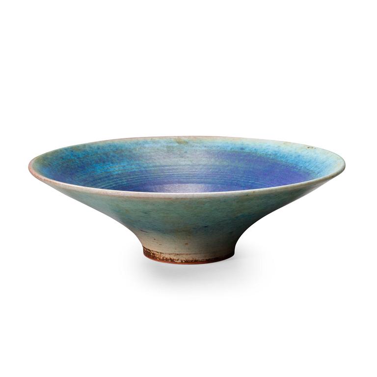 Liisa Hallamaa (Larsen), A CERAMIC BOWL.