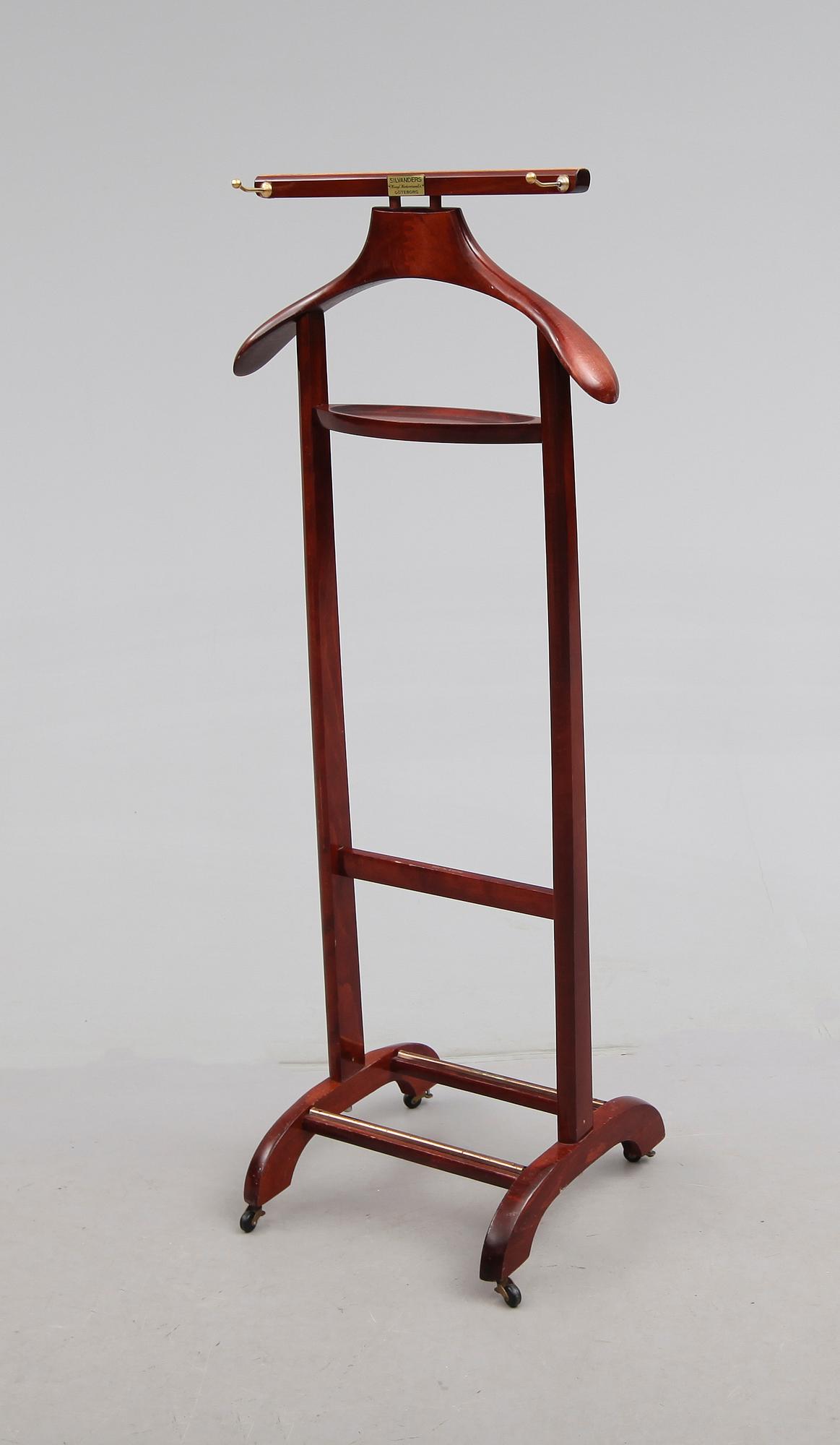 HERRBETJÄNT, 1900-talets andra hälft.