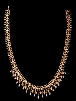 HALSBAND, 18K guld, pärlor. Vikt ca 26 g.