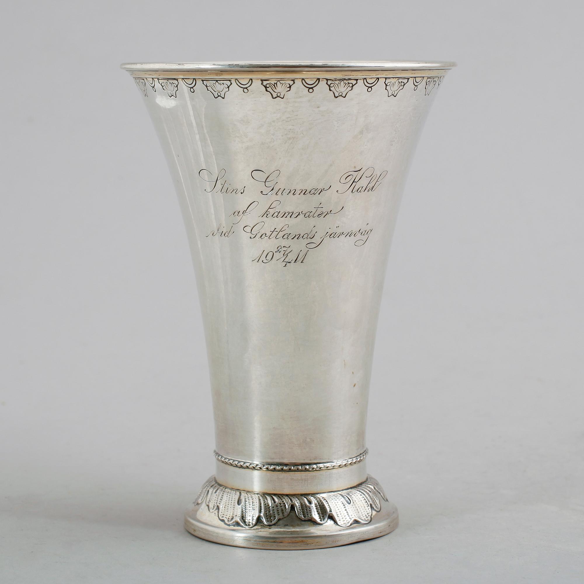 BÄGARE, silver, GAB, Stockholm 1909. Vikt ca 263 gram.