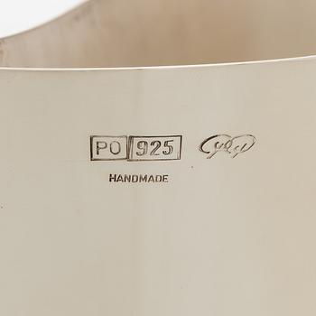 Pekka Piekäinen, vas, sterlingsilver, "Finlandia", Platinoro, Åbo.