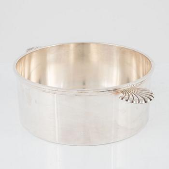 CG Råström, soufflé dish, silver, Stockholm 1932.