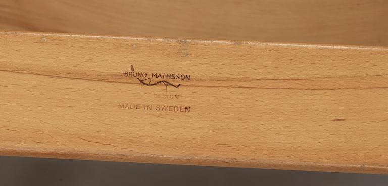 FÅTÖLJ, "Pernilla", Bruno Mathsson, Firma Karl Mathsson, Värnamo, troligen 1960-tal.