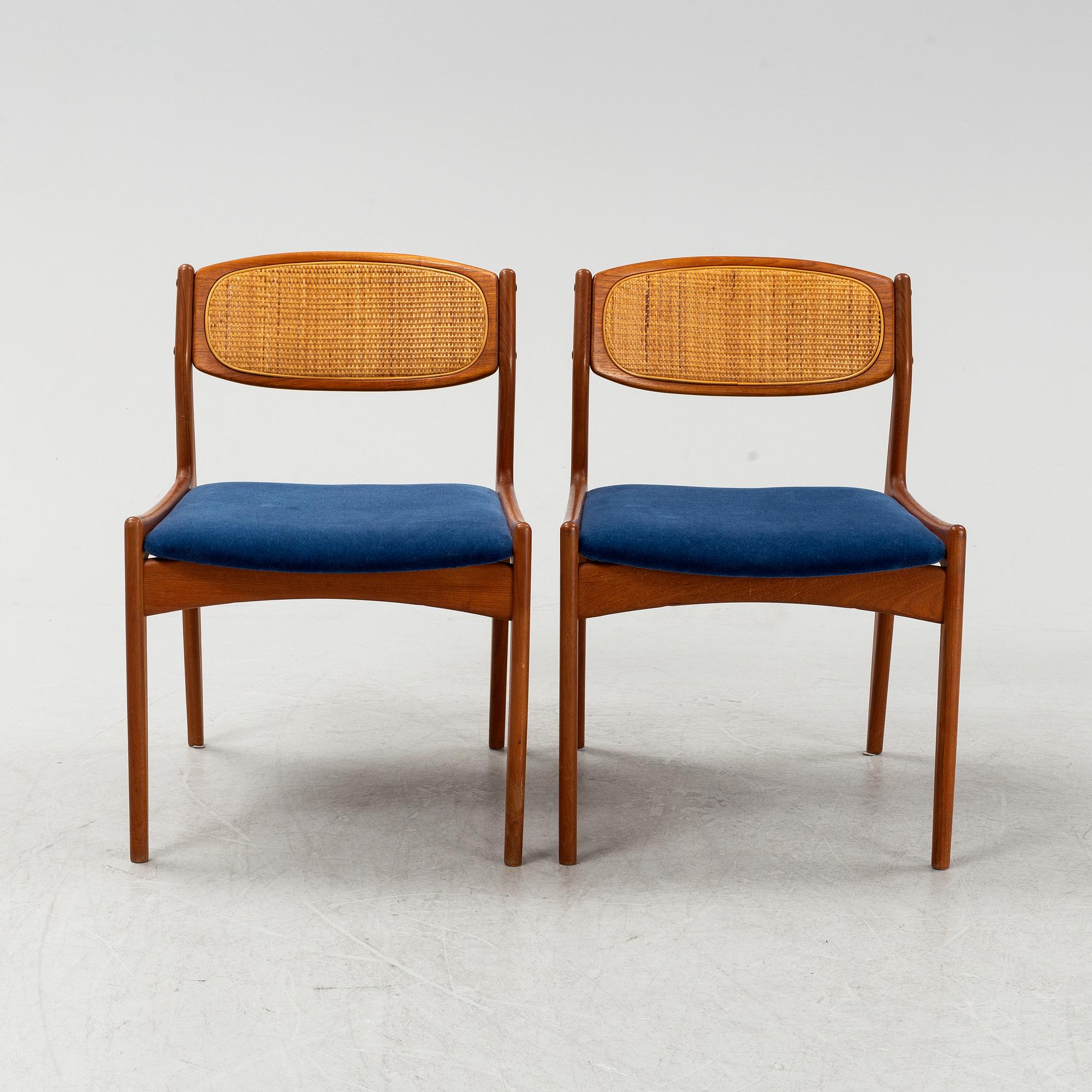 Ib Kofod Larsen, stolar, ett par, för Christian Linneberg, Danmark, 1960-tal.