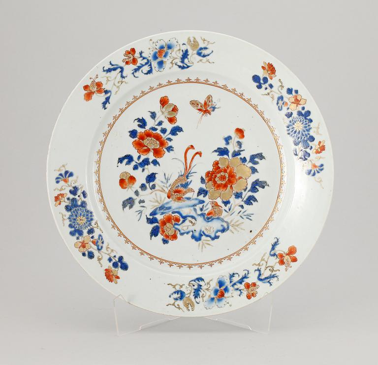 FAT. Porslin, Qingdynastin, Kangxi (1662-1722).