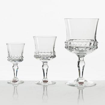 Ingeborg Lundin, a 38-piece glass service, "Silvis", ORrefors, Sweden.