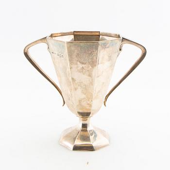 Mappin & Webb pokal silver London 1919, svenska importstämplar.