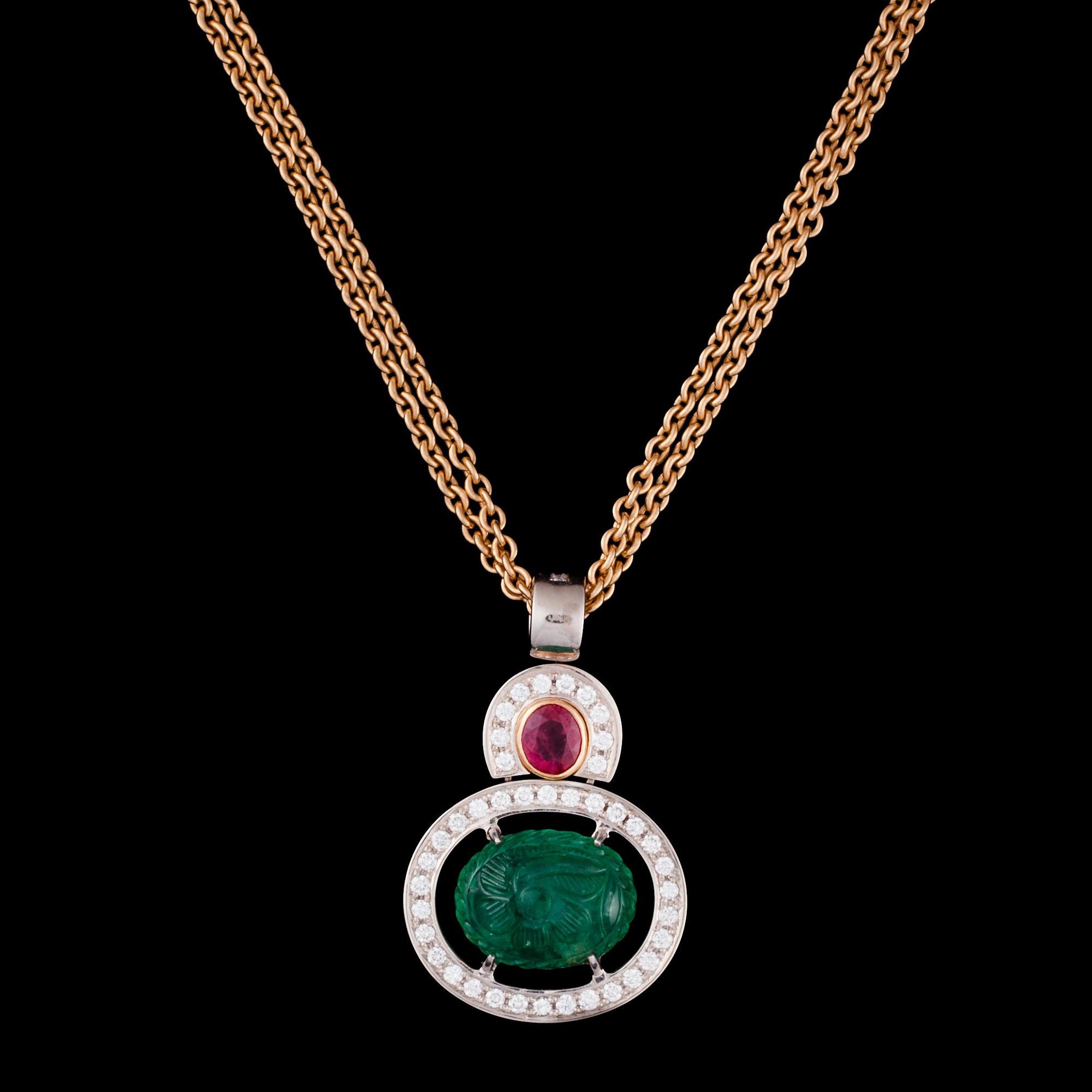 COLLIER.