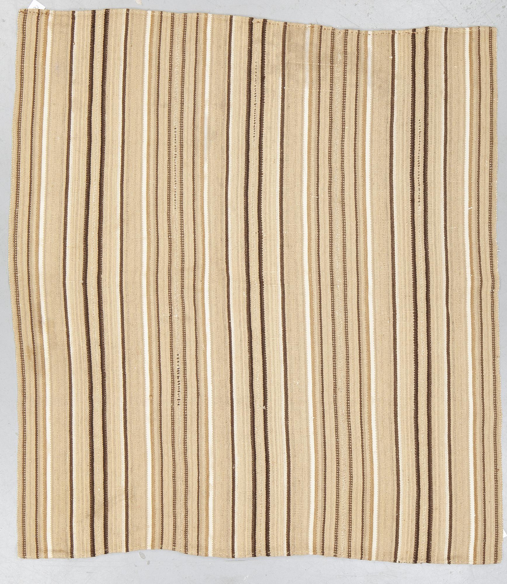 Carpet, djajim 204 x 185.