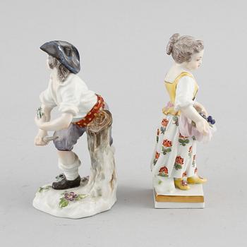 FIGURINER, 2 st, porslin, Meissen, omkring 1900.