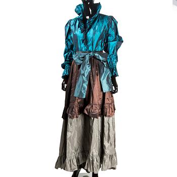 KJOL MED BLUS, Yves Saint Laurent.