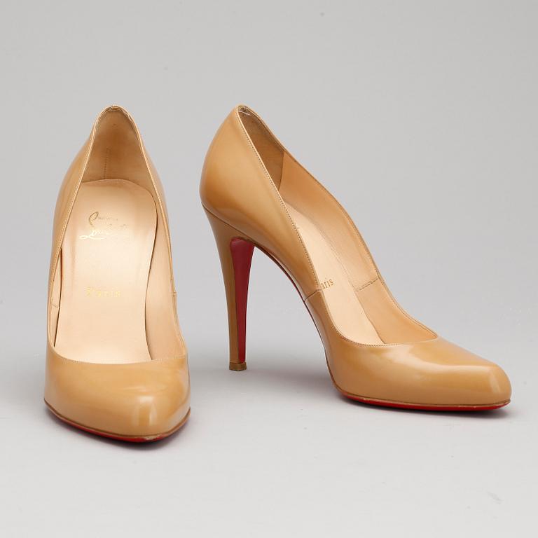 SKOR, pumps, Christian Louboutin.
