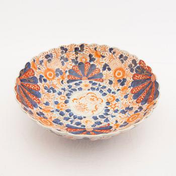 Vases and dishes 6 pcs Japan Imari decor late 19th century porcelain.