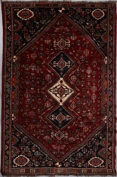 MATTA, troligen Kashgai, 315 x 204 cm, 1900-talets senare del.