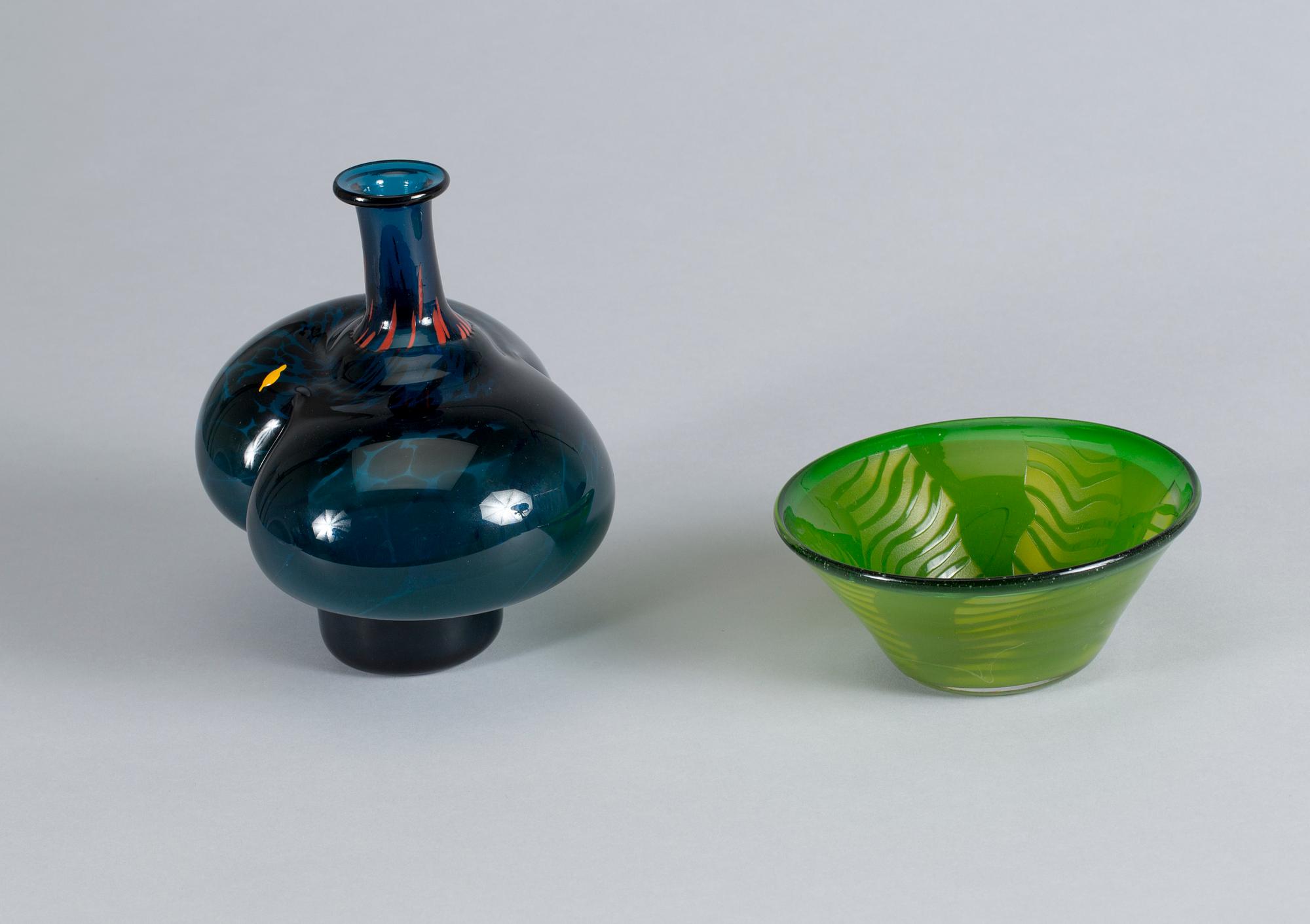 VAS OCH SKÅL, Bertil Vallien, signerade, Åfors.