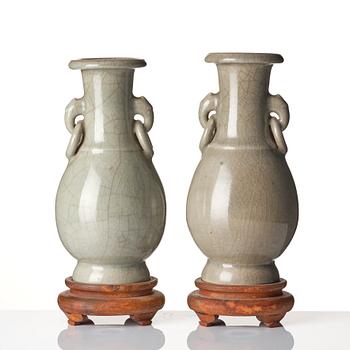 A pair of ge glazed vases made in to table lamps, Qing dynasty.