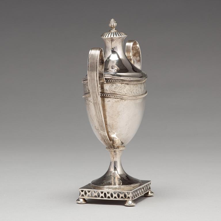 A  Swedish late 18th century silver sugar bowl and cover, mark of Olof Hellbom, Stockholm 1797.