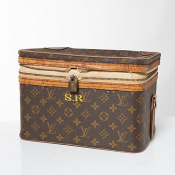 Louis Vuitton, Beauty box/ Vanity case, vintage.