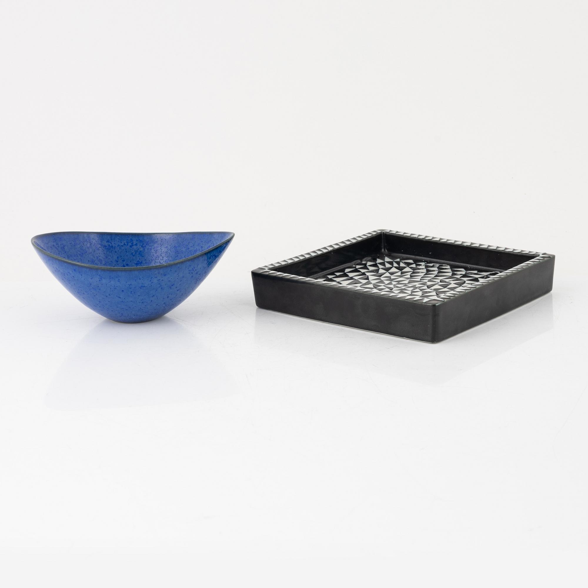 Stig Lindberg, a bowl, and 'Domino' ash tray, Gustavsberg, Sweden.
