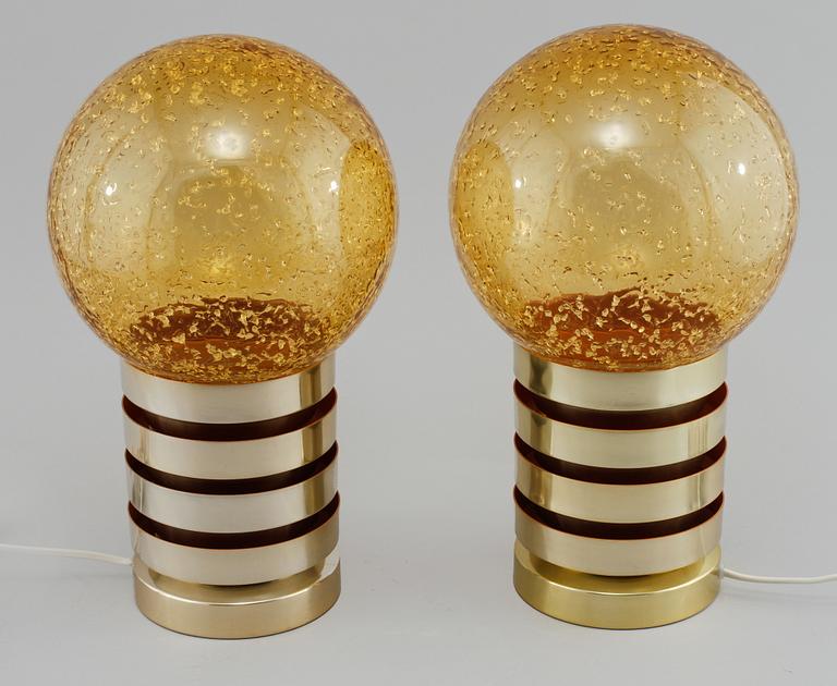 BORDSLAMPOR, ett par, Fåglavik, 1960/70-tal.