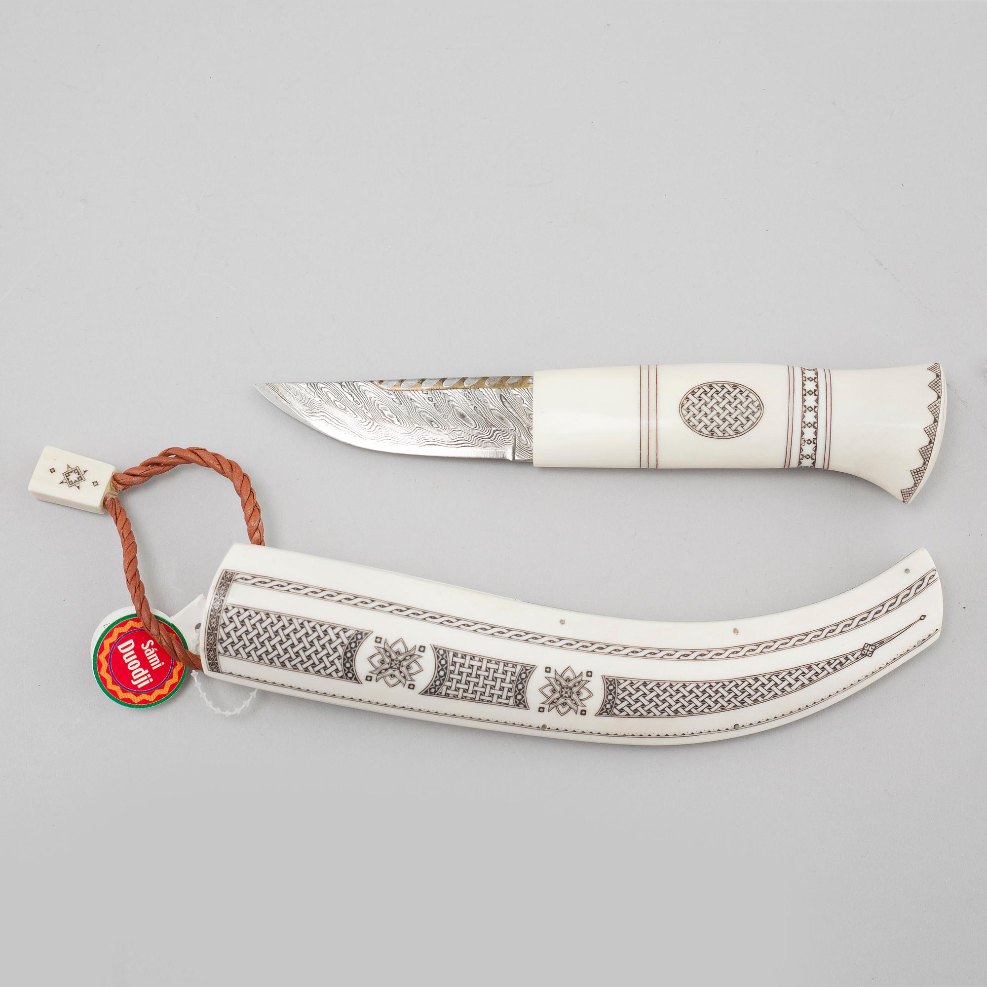A knife by Jonas Sandström, signed and dated 2005.