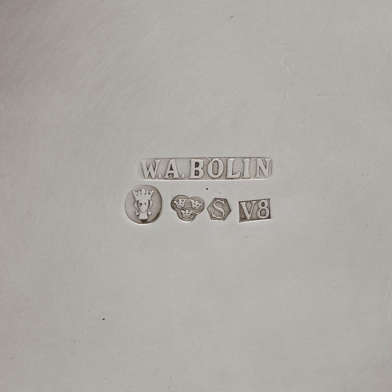BÄGARE, silver, W.A Bolin, Stockholm, 1947. Vikt ca 500 g.