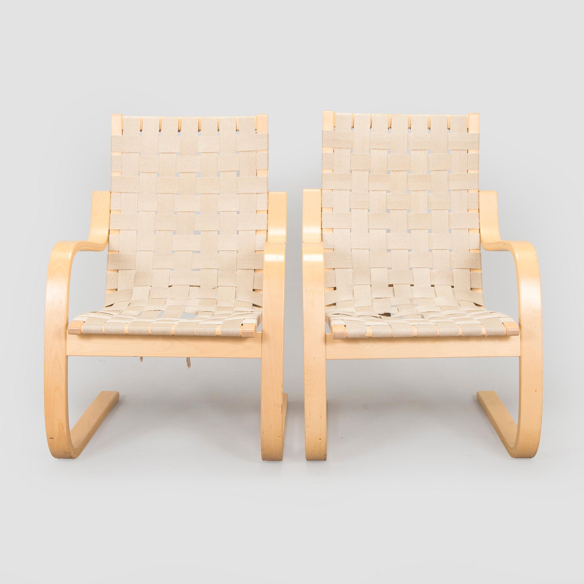 Alvar Aalto, fåtöljer, ett par, modell 406 för Artek 1900-talets slut.