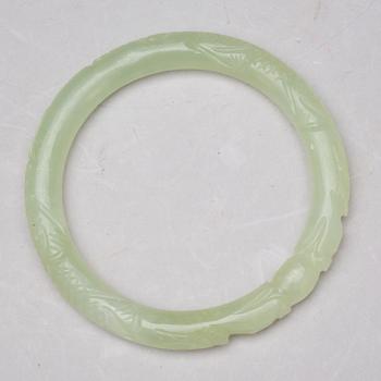 ARMRING, nefrit, 1900/2000-tal.