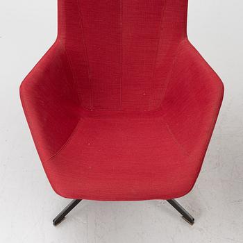 Alfredo Häberli, armchairs, a pair, “Take a Line for a Walk”, Moroso, second half of the 20th century.