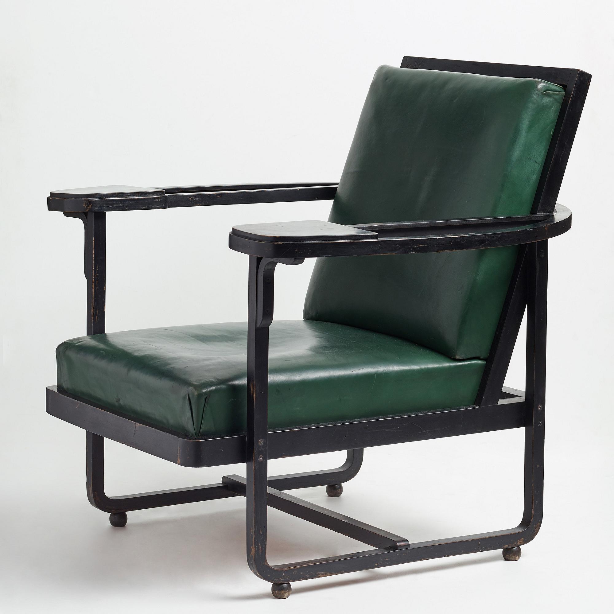 Carl Bergsten, an armchair, by Gemla Leksaksfabrik Diö, for the exhibition in Norrköping Sweden 1906.
