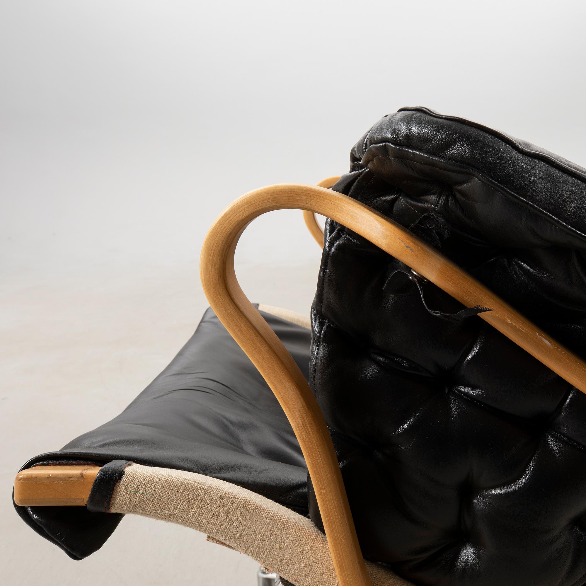 Bruno Mathsson, Swivel armchairs 1 pair, "Pernilla Roto" for DUX late 20th century/early 21st century.