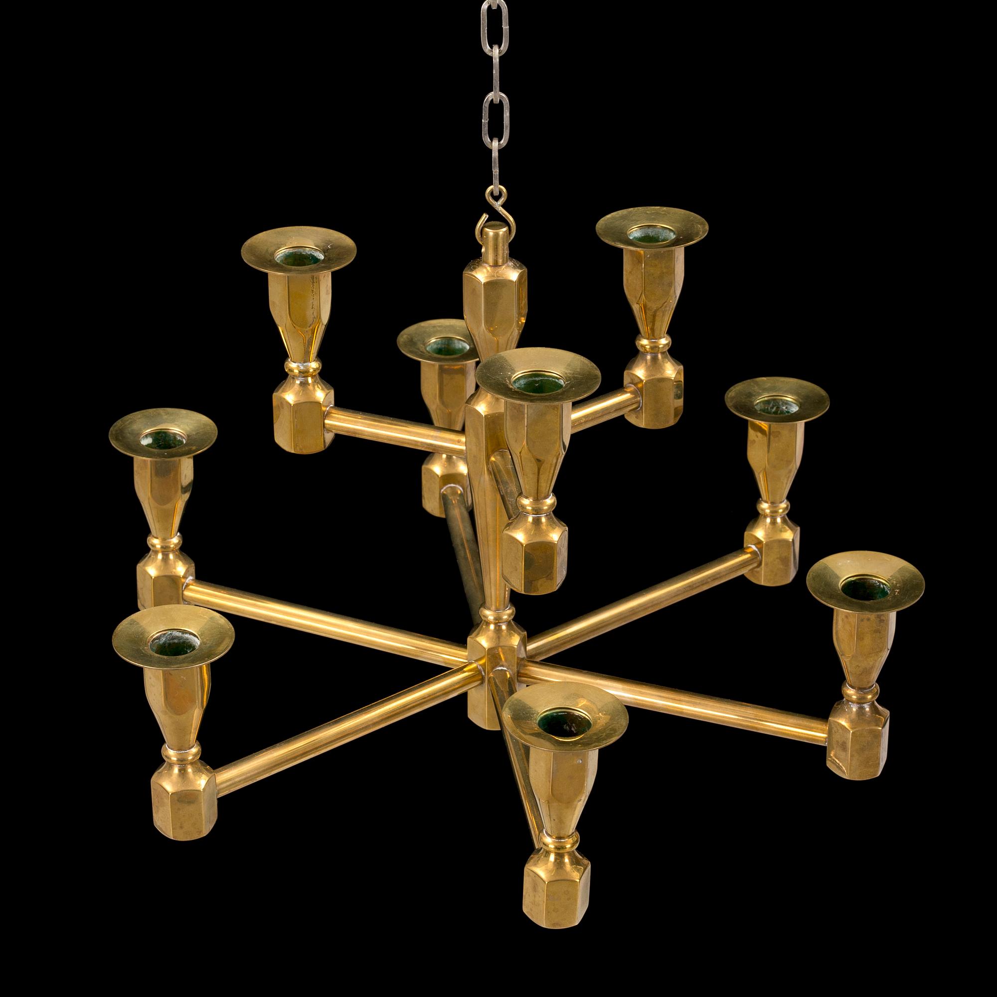 LJUSKRONA, mässing, Metallslöjden Gusum, 1900-talets andra hälft.