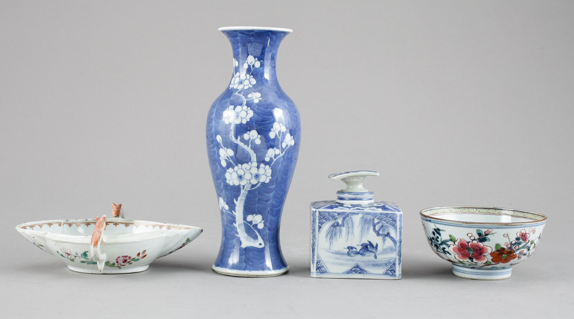 SAMLING PORSLIN, 4 delar, Kina, sen Qing dynasti.