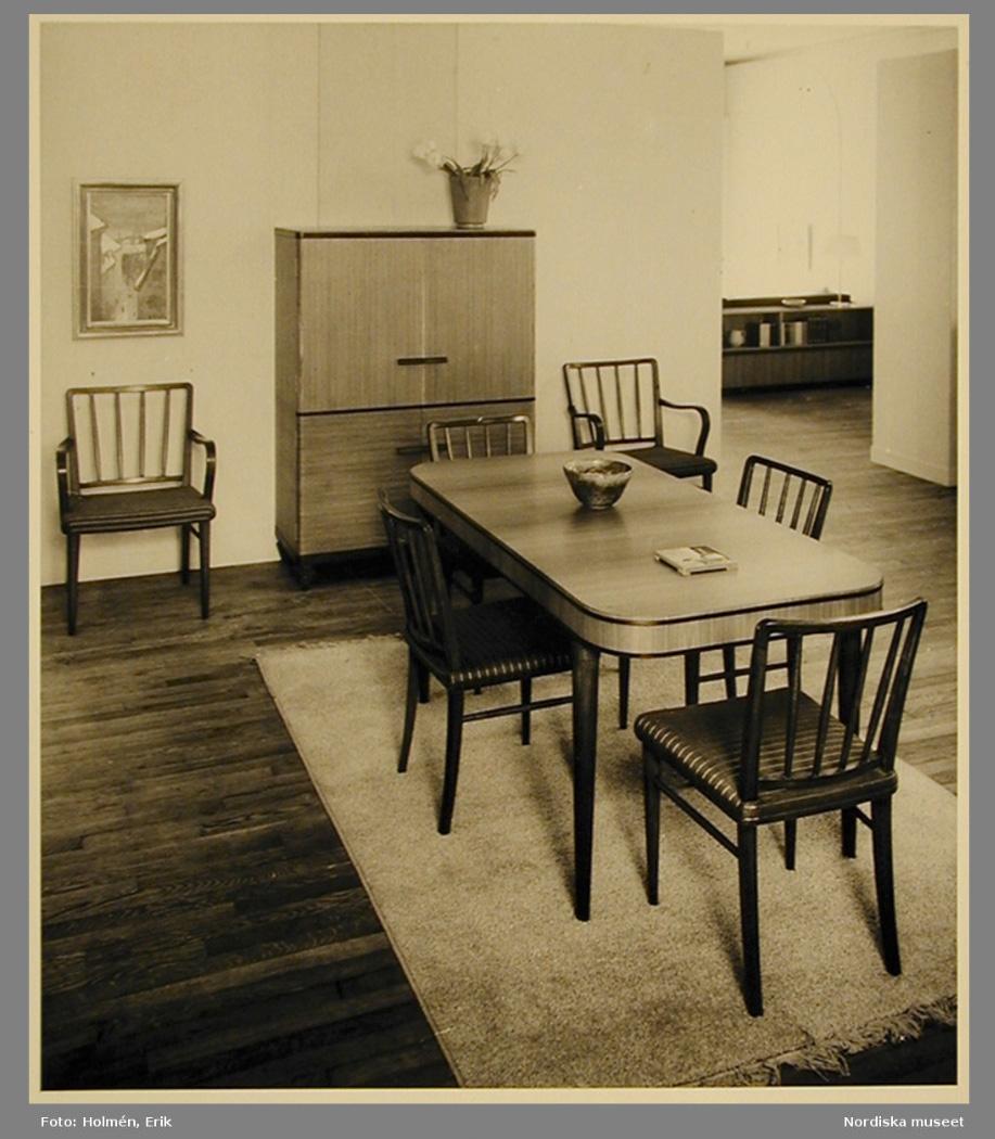 Axel Einar Hjorth, skåp "O.K", Nordiska Kompaniet 1938.