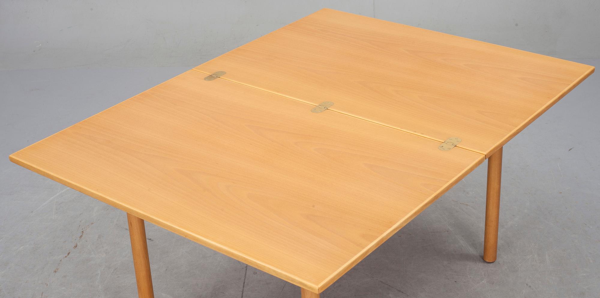 BORD, "Tremme", Börge Mogensen, Fritz Hansen, Danmark 1965.