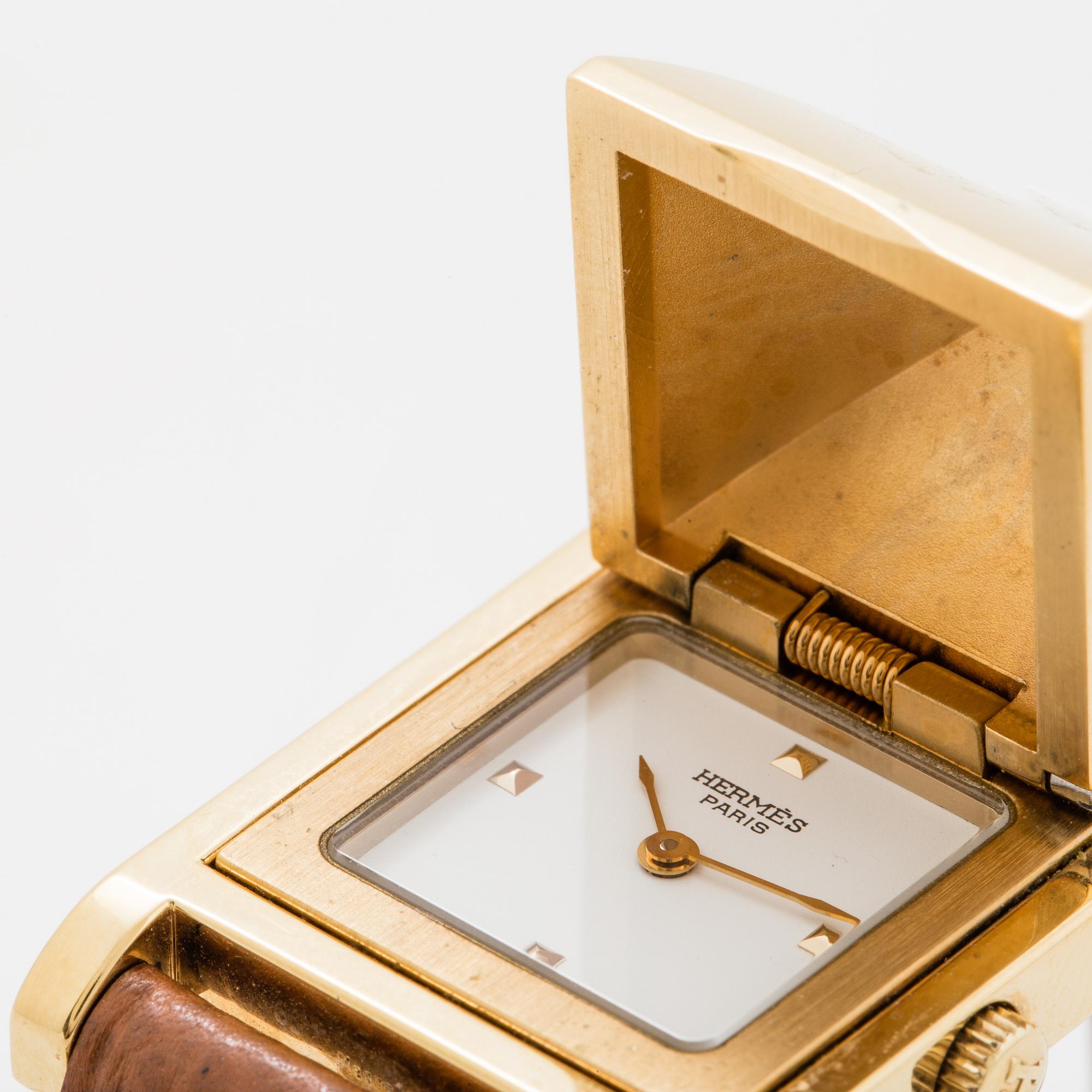 Hermès, Medor, wristwatch, 23 x 32 mm.