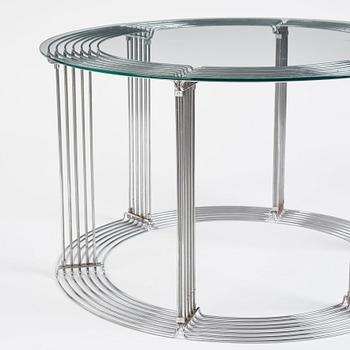 Verner Panton, "Pantonova", matbord och 6 stolar, modell "102 S-G", Fritz Hansen, Danmark 1970-tal.