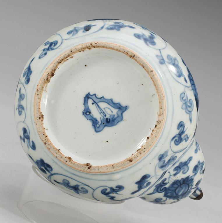 A blue and white kendi, Ming dynasty, 17th Century.