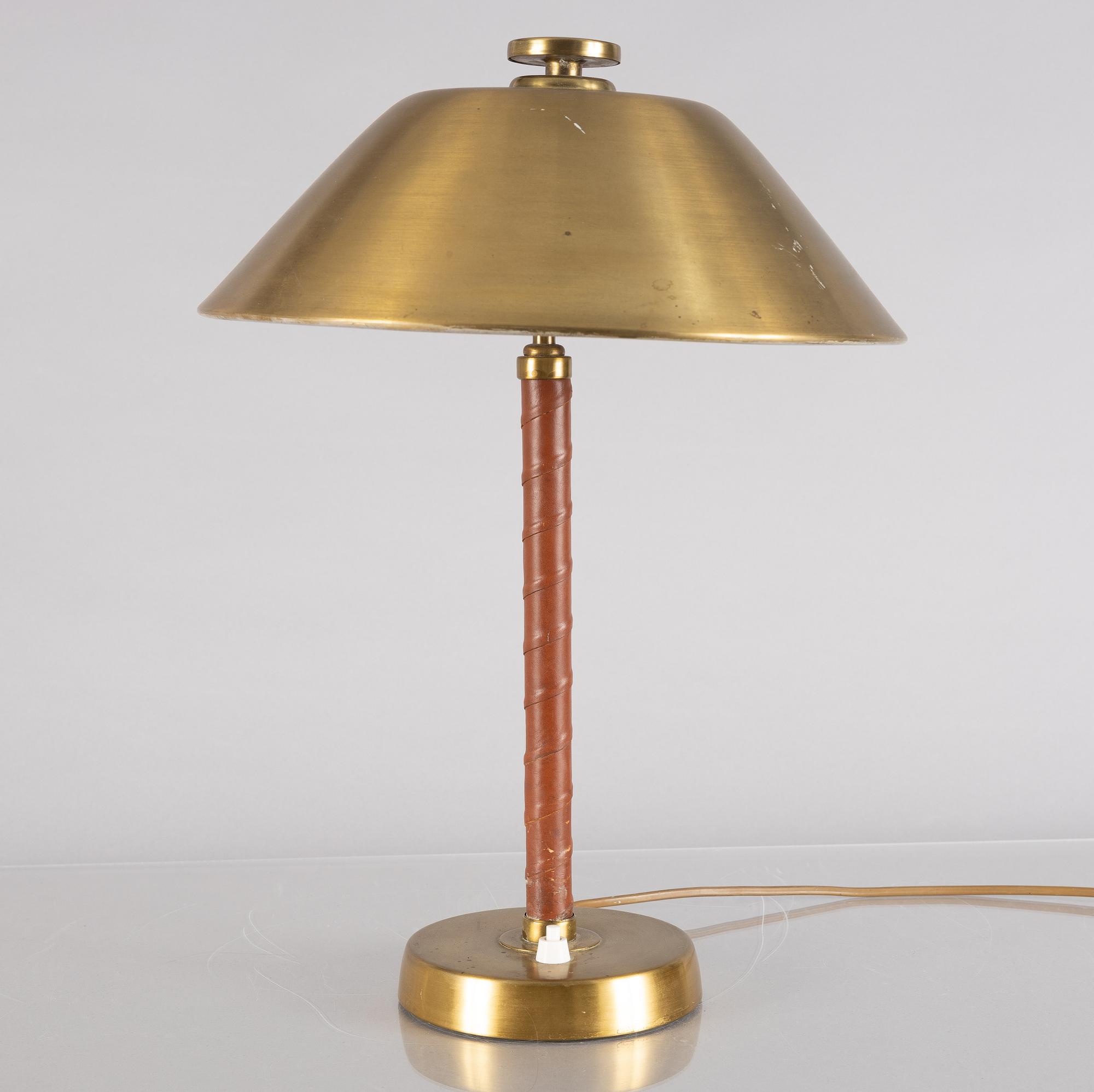 Einar Bäckströms Metallvarufabrik, a table lamp model "5014", Malmö, 1940s.