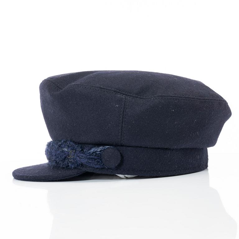 Chanel, vega cap/ship captain's cap, size M.