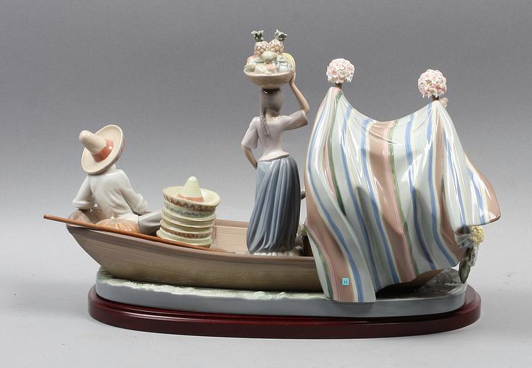 FIGURGRUPP, porslin, Lladro, märkt No: 351, tillverkningsår 1992.