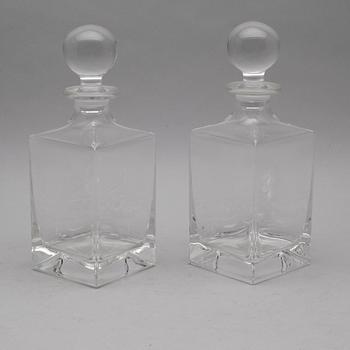 KARAFFER, 1 par, glas, 1900-talets andra hälft.