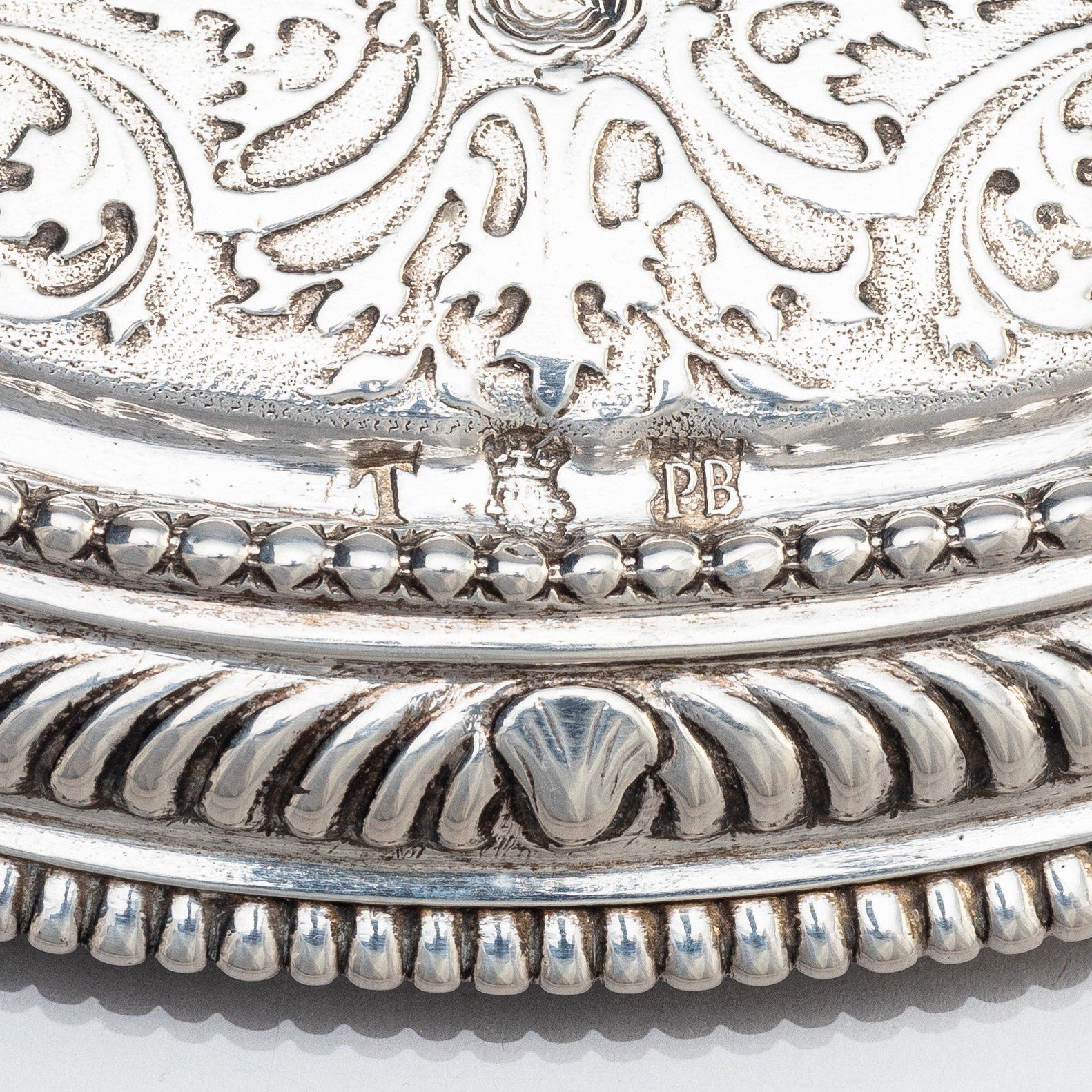 Petter Bernegau, skrin med lock, silver, Stockholm 1707. Senbarock.