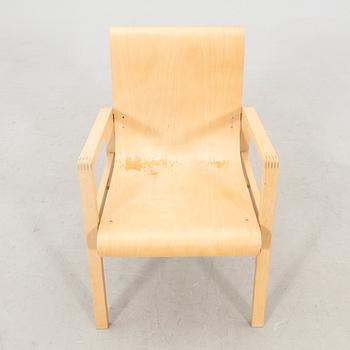 Alvar Aalto, karmstol, modell 403, Artek Finland 1900-talets slut.