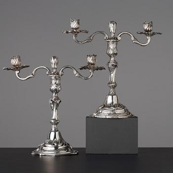 KANDELABRAR, för två ljus, Sverige, 1700-talets andra hälft, rokoko.